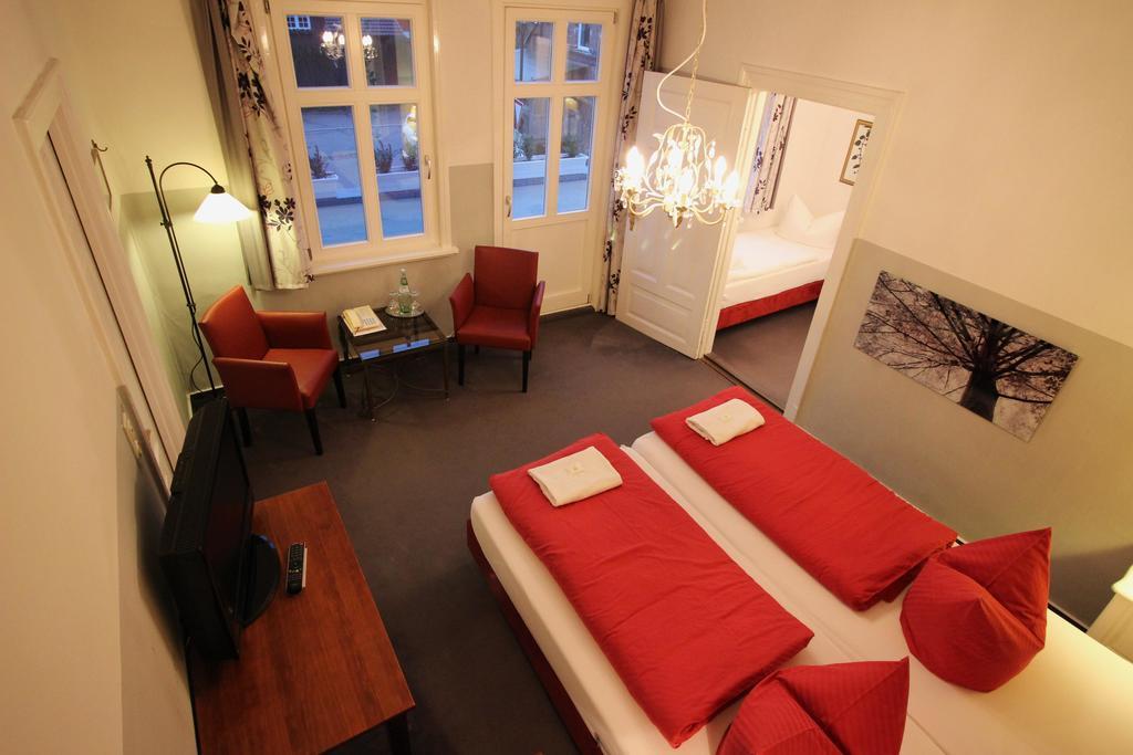 Hotel Garni Zur Linde Hitzacker Rum bild