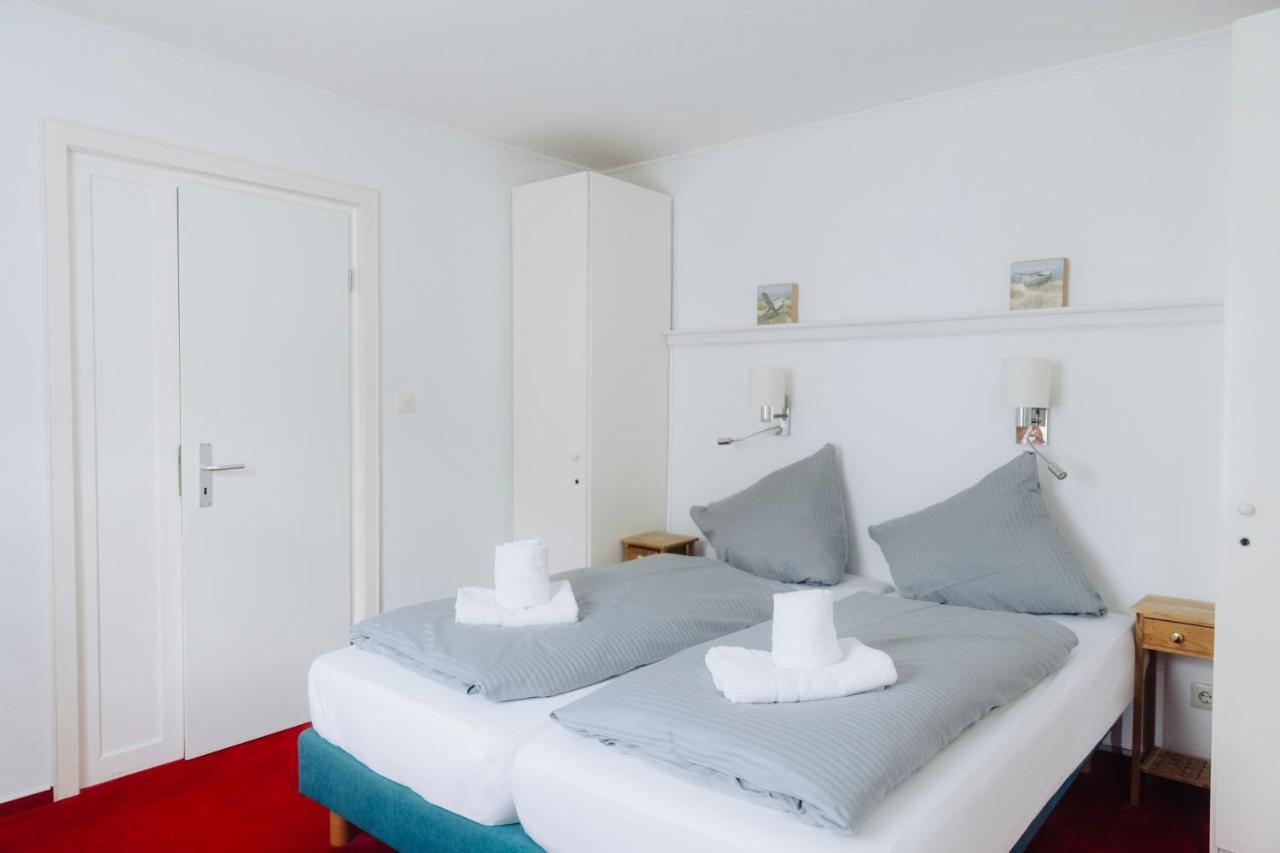 Hotel Garni Zur Linde Hitzacker Exteriör bild